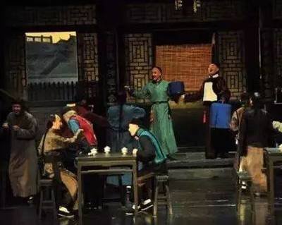 典丰投资 枝头上的京腔