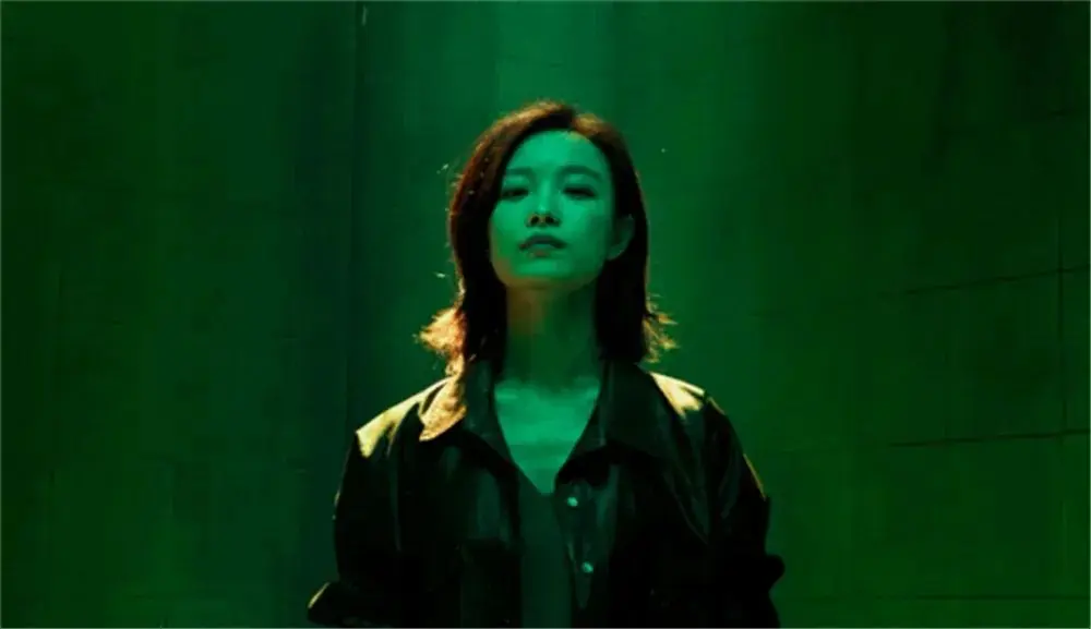 蔚莱策略 《恶意》点映口碑爆棚，陈思诚又救了中国电影，保守估计能破10亿